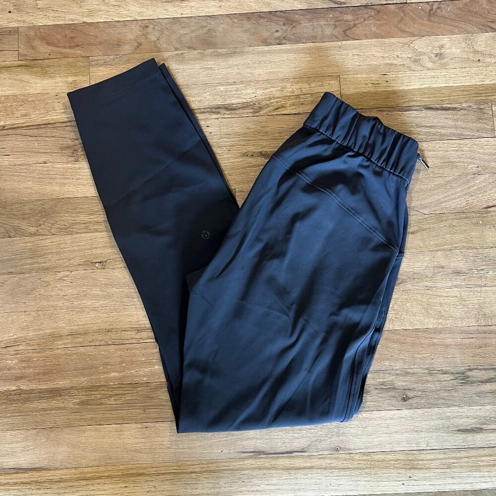 Women's Grey Lululemon Drawstring Pant
